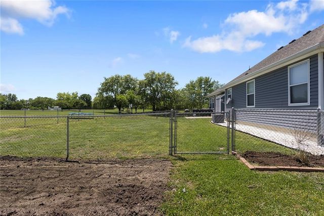 439 NW 1711th Road, Kingsville, MO 64061