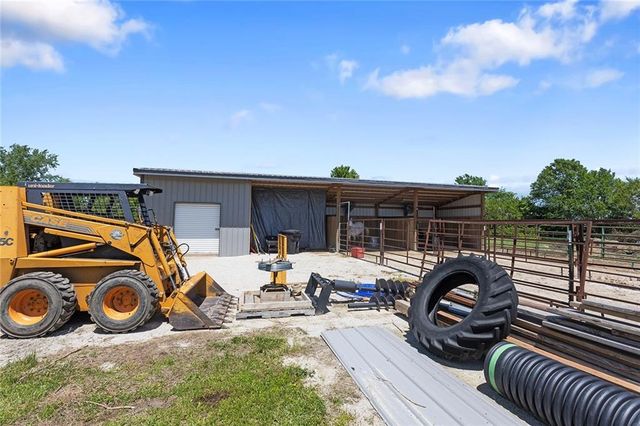 439 NW 1711th Road, Kingsville, MO 64061