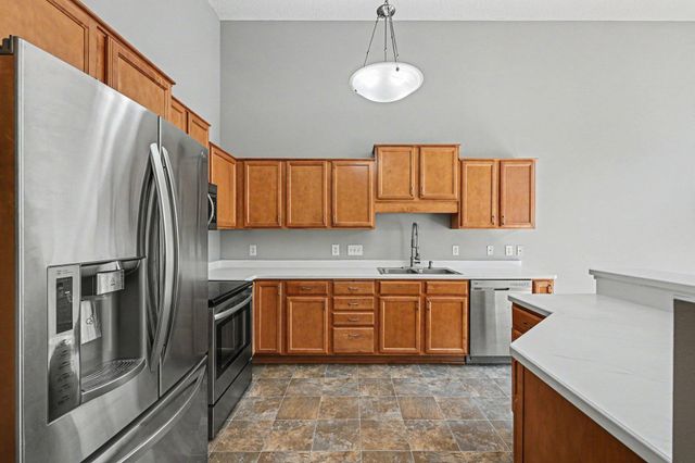 3713 Fox Tail Trail NW, Prior Lake, MN 55372