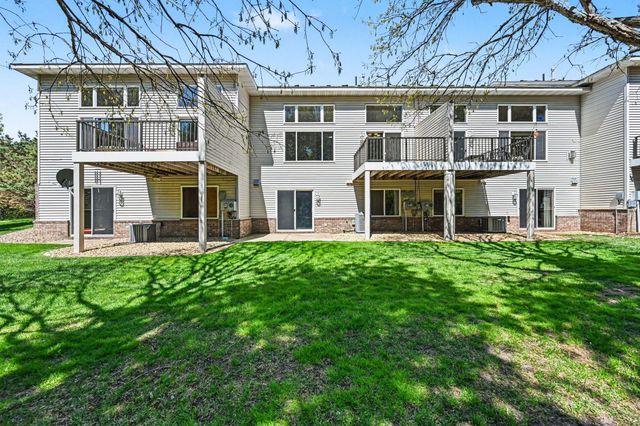 3713 Fox Tail Trail NW, Prior Lake, MN 55372