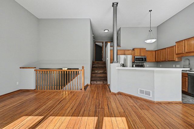 3713 Fox Tail Trail NW, Prior Lake, MN 55372