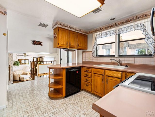 812 30th Lane, Pueblo, CO 81006
