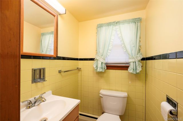 25 N Mesier Avenue, Wappingers Falls, NY 12590