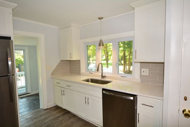 11 Tolman, Sharon, MA 02067