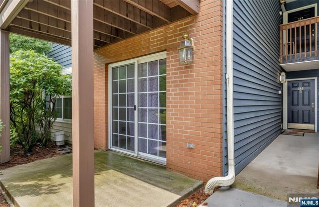 350 Cambridge Drive, Ramsey, NJ 07446