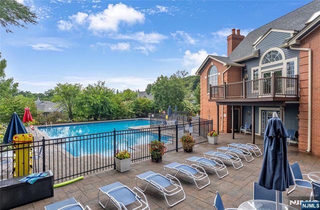 350 Cambridge Drive, Ramsey, NJ 07446