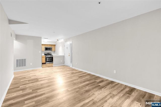 350 Cambridge Drive, Ramsey, NJ 07446
