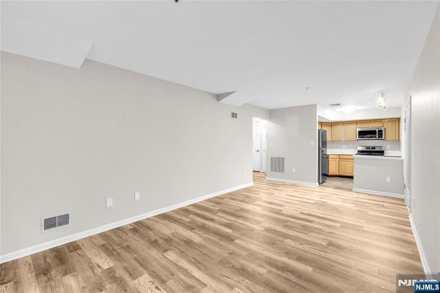 350 Cambridge Drive, Ramsey, NJ 07446