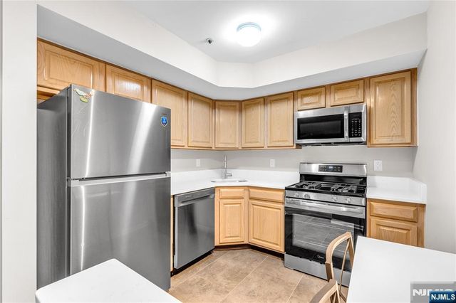 350 Cambridge Drive, Ramsey, NJ 07446