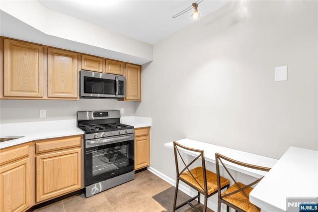 350 Cambridge Drive, Ramsey, NJ 07446