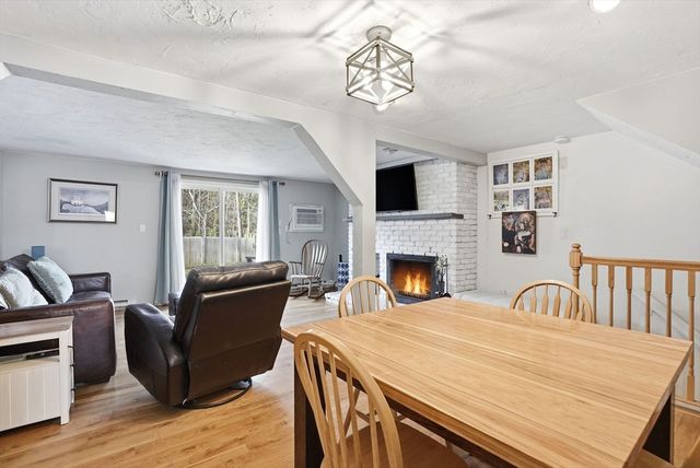 848 Plain St 28, Marshfield, MA 02050