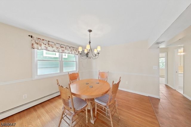 14 Pine St, Kearny Town, NJ 07032