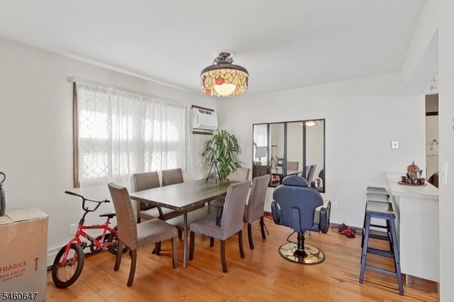14 Pine St, Kearny Town, NJ 07032