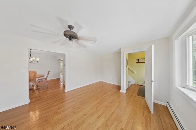 14 Pine St, Kearny Town, NJ 07032