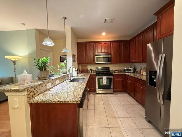 2113 Ramapo Court, Riverdale Borough, NJ 07457