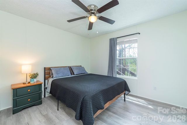 1274 Little Pine Road, Marshall, NC 28753