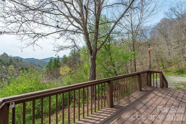 1274 Little Pine Road, Marshall, NC 28753