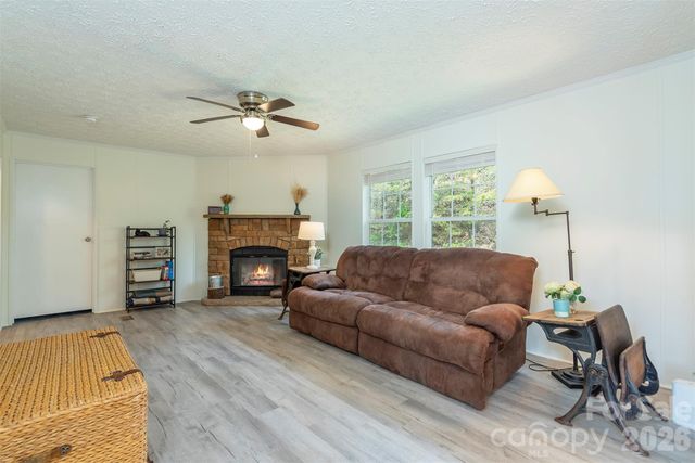 1274 Little Pine Road, Marshall, NC 28753