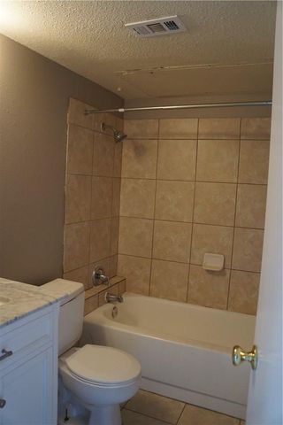 3115 Helms ST 103, Austin, TX 78705