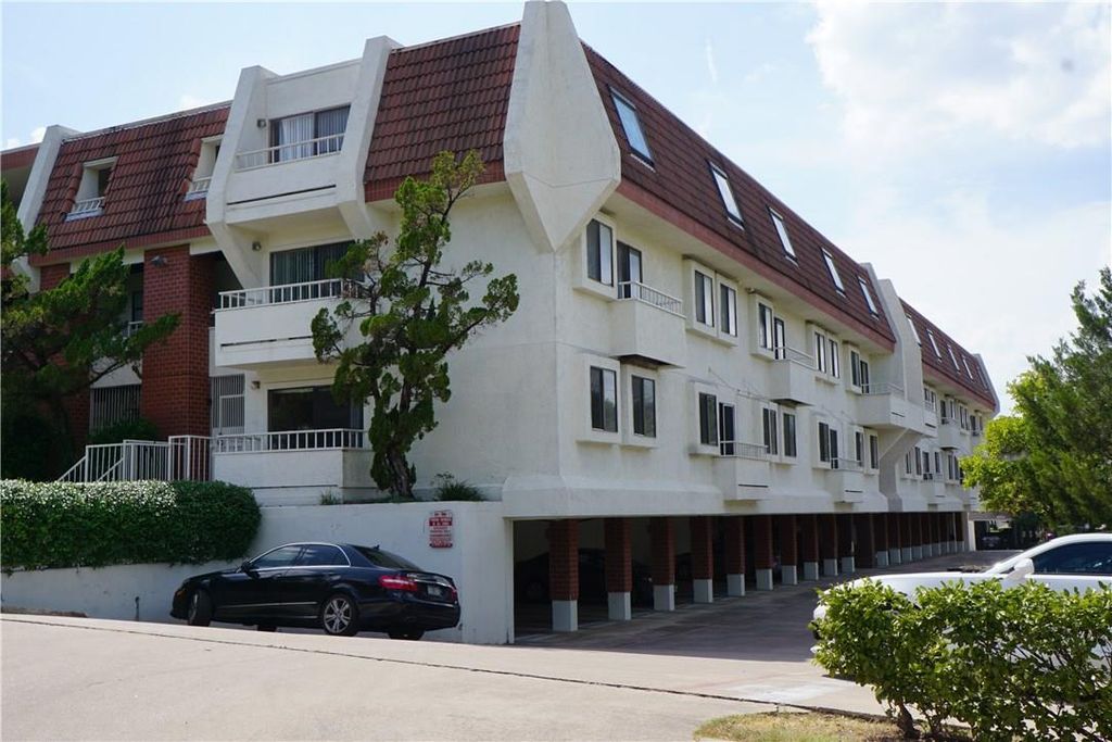 3115 Helms ST 103, Austin, TX 78705