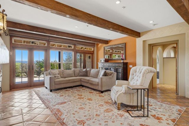 7929 Entrada De Luz E, San Diego, CA 92127