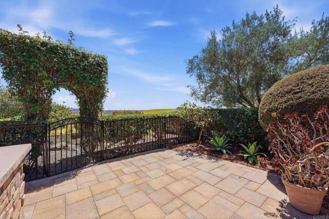 7929 Entrada De Luz E, San Diego, CA 92127