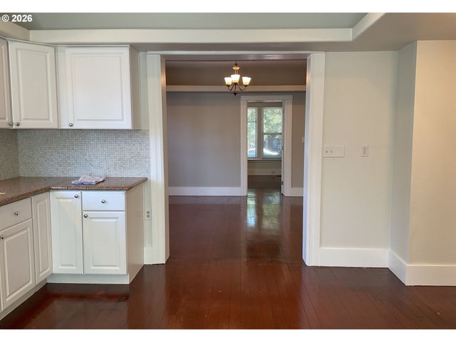 6313 Se 92ND Ave, Portland, OR 97266