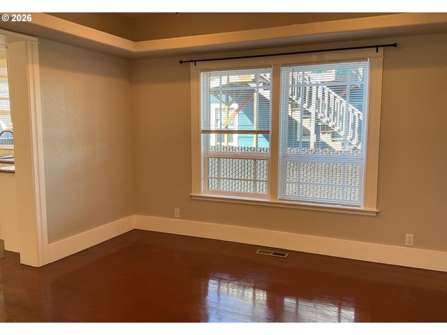 6313 Se 92ND Ave, Portland, OR 97266