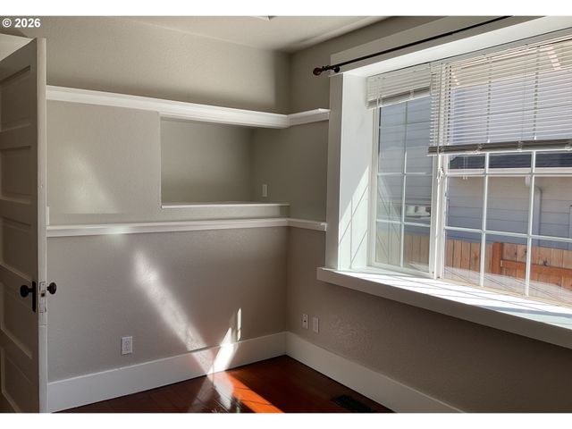 6313 Se 92ND Ave, Portland, OR 97266