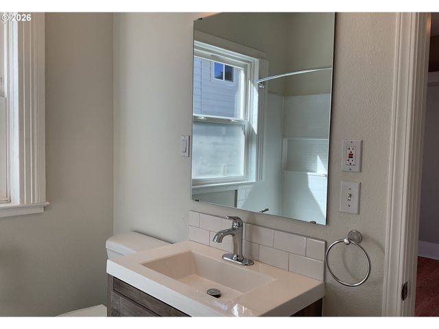 6313 Se 92ND Ave, Portland, OR 97266