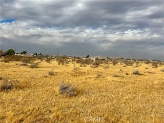 65 Kiowa, Apple Valley, CA 92308