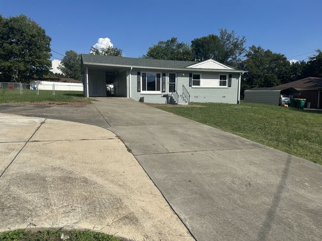 655 Glenn Ave, Lewisburg, TN 37091