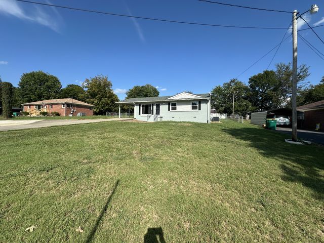 655 Glenn Ave, Lewisburg, TN 37091