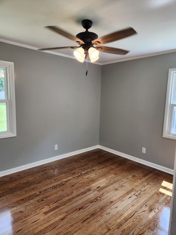 655 Glenn Ave, Lewisburg, TN 37091