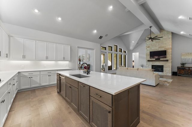 30 Arctic Tern Circle, Magnolia, TX 77354