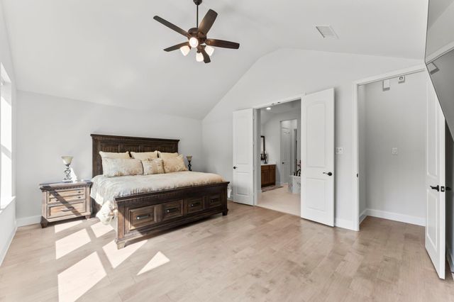 30 Arctic Tern Circle, Magnolia, TX 77354