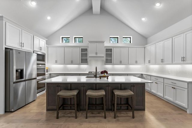 30 Arctic Tern Circle, Magnolia, TX 77354