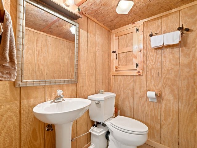 151 Hatchet Trail, Cherry Log, GA 30522