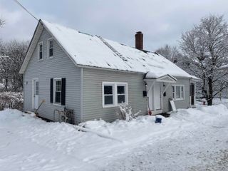 82-84 N. Main Street, Boscawen, NH 03303