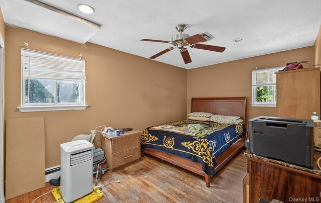 10 Otsego Avenue, Dix Hills, NY 11746
