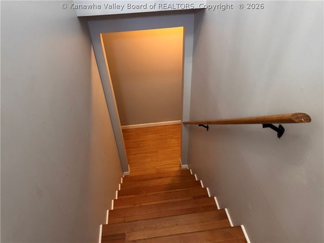 111 Phyllis Drive, Charleston, WV 25302