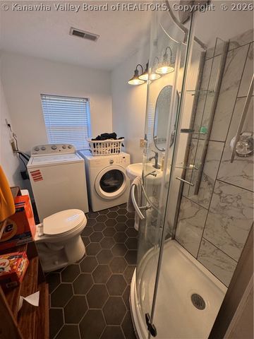 111 Phyllis Drive, Charleston, WV 25302