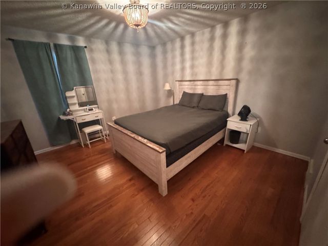 111 Phyllis Drive, Charleston, WV 25302