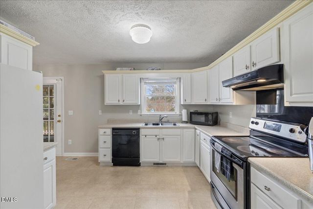 802 Darlington Drive, Fayetteville, NC 28311