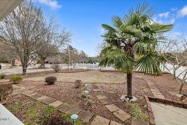 802 Darlington Drive, Fayetteville, NC 28311