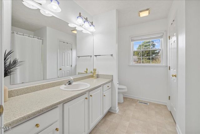 802 Darlington Drive, Fayetteville, NC 28311