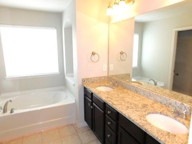 152 Fern Walk, Lawrenceville, GA 30045