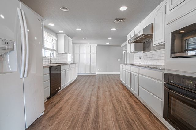 2517 Newell Rd, Odessa, TX 79762