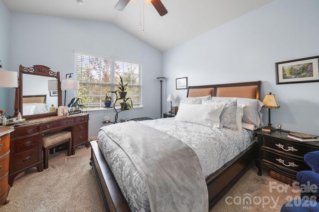 2228 Apple Glen Lane, Charlotte, NC 28269