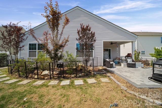2228 Apple Glen Lane, Charlotte, NC 28269